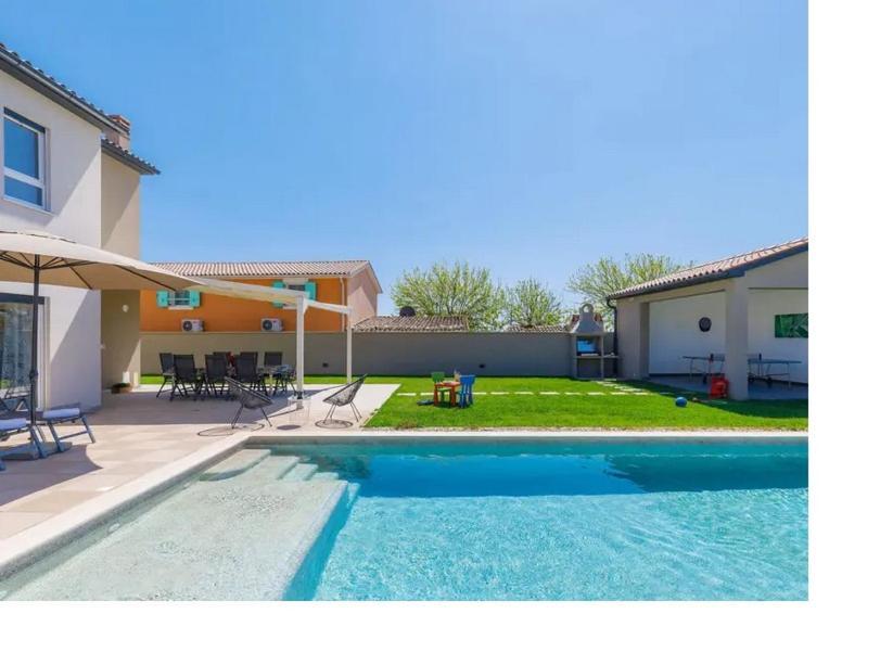 Villa Edi-Heated Pool & E-Bike Šišan Extérieur photo